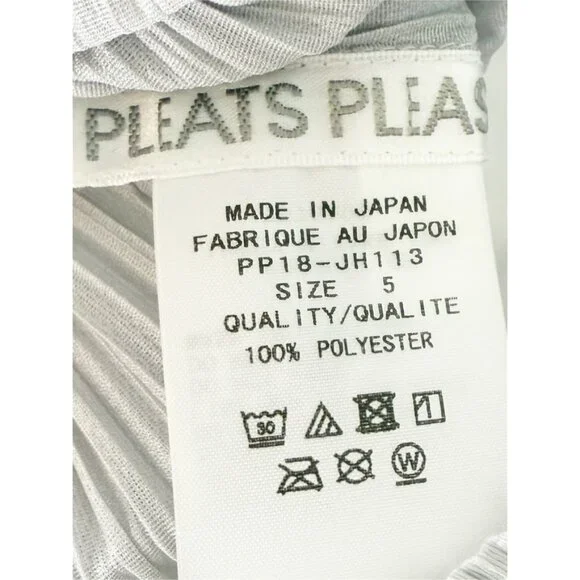 PLEATS PLEASE ISSEY MIYAKE BASICS in LIGHT GRAY OS - Picture 3 of 5